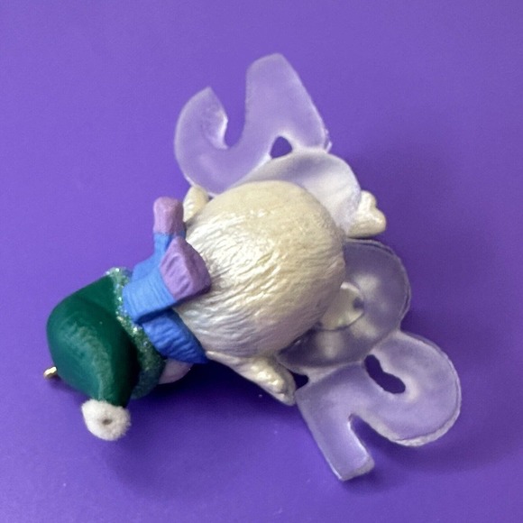 Hallmark Cool Decade 2005 Seal Polar Animal Figurines Dated Discontinued - Picture 4 of 4